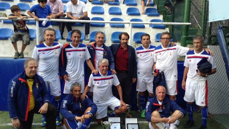 Calcetto – Coppa dei Canottieri luglio 2014: finale over 60. Invincibili e devastanti!